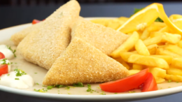 Rántott sajt sült krumplival